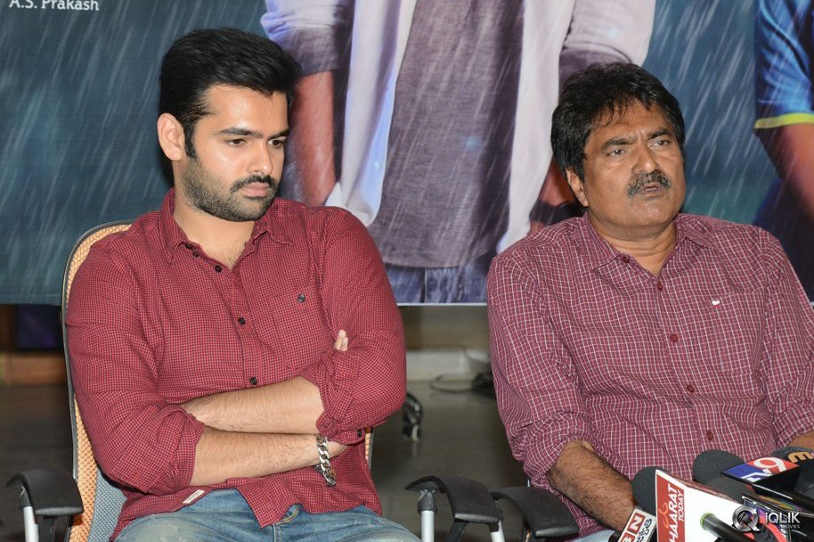 Nenu-Sailaja-Movie-First-Look-Launch